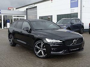 Volvo  Plus, B4 Mild-Hybrid/Dark/H&K/AHK/Pano/CAM